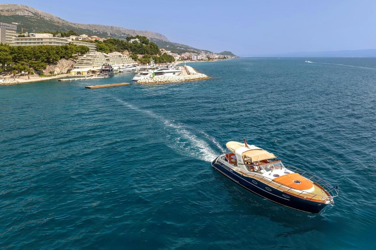 Le Meridien Lav Split