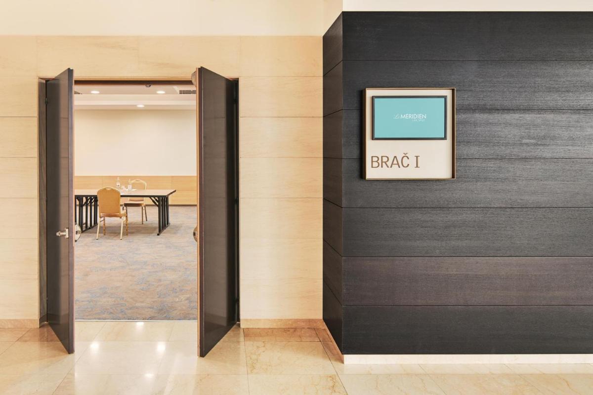 Le Meridien Lav Split