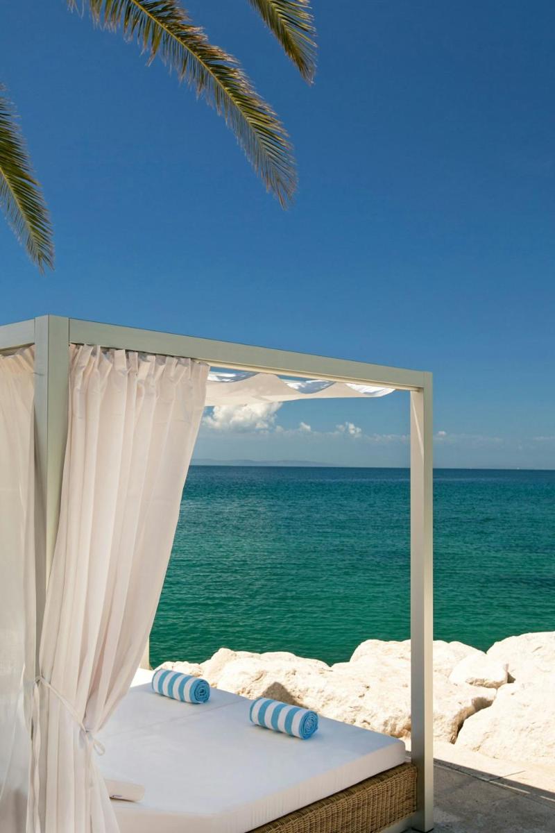 Le Meridien Lav Split