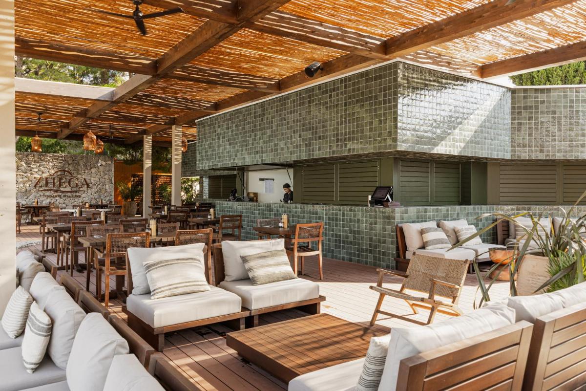 Le Meridien Lav Split