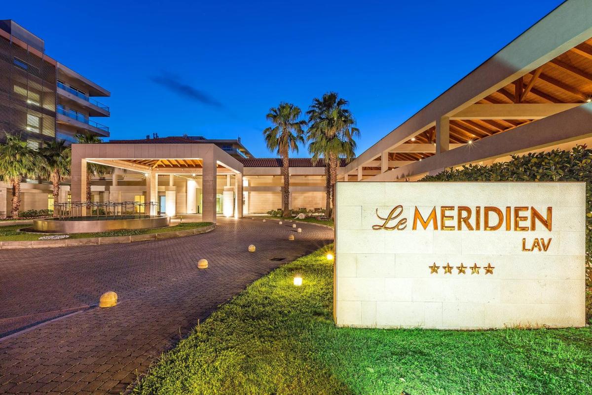 Le Meridien Lav Split