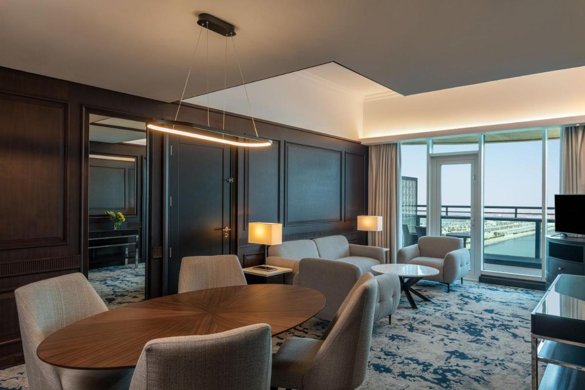 Le Meridien Mina Seyahi Beach Resort & Waterpark