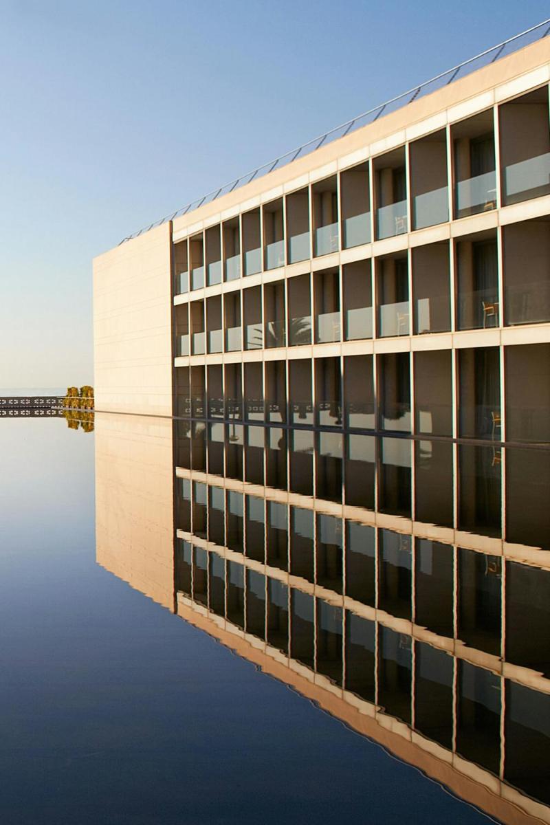 Le Meridien Ra Beach Hotel and Spa