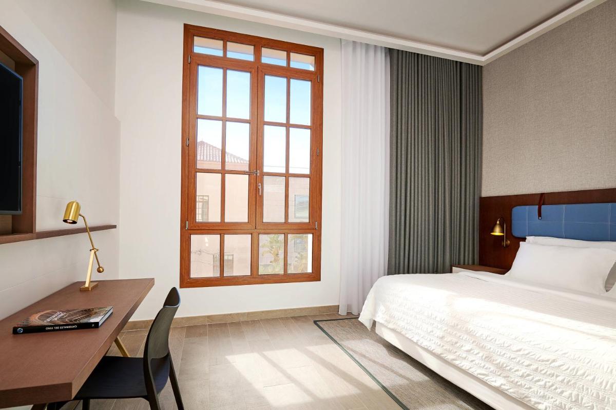 Le Meridien Ra Beach Hotel and Spa