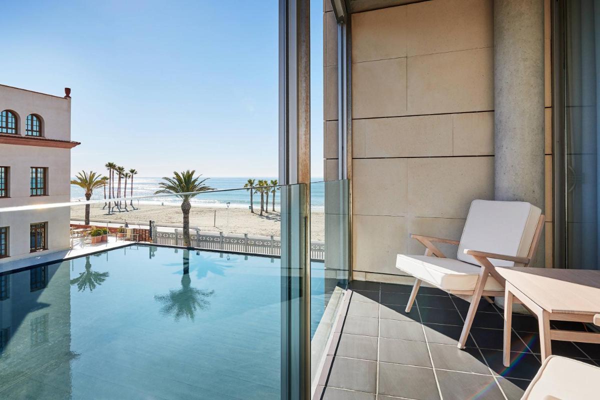 Le Meridien Ra Beach Hotel and Spa