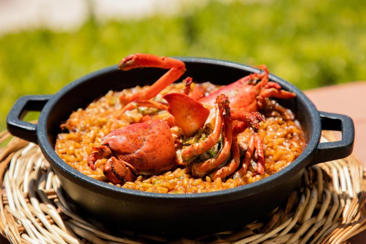 Le Meridien Ra Beach Hotel and Spa