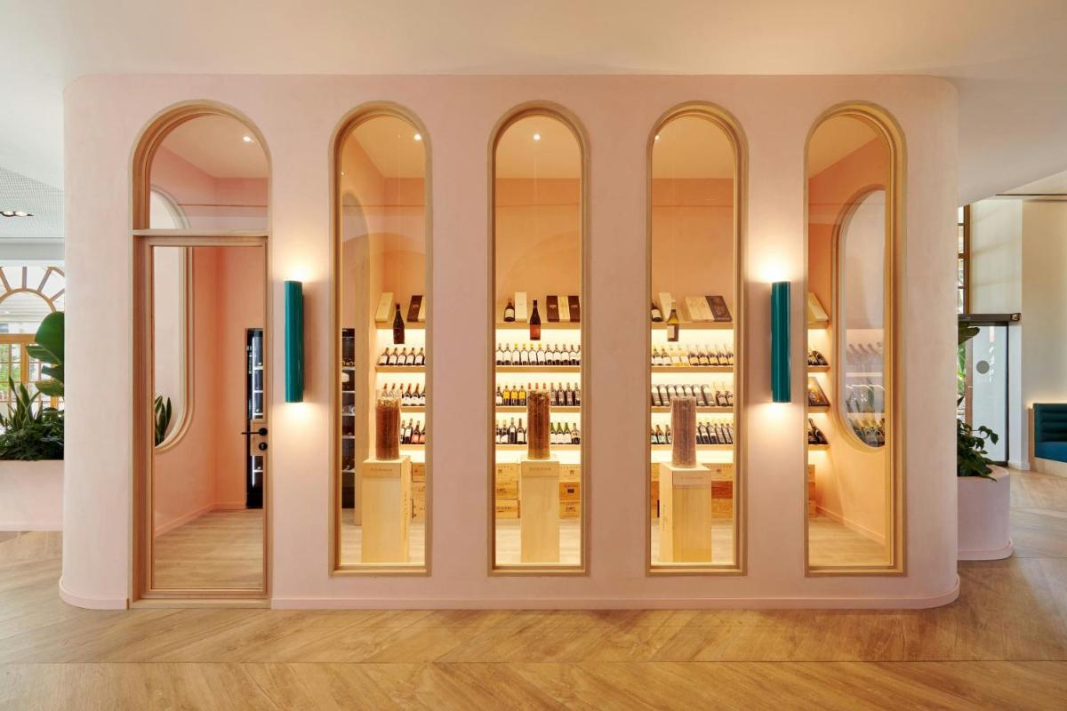 Le Meridien Ra Beach Hotel and Spa