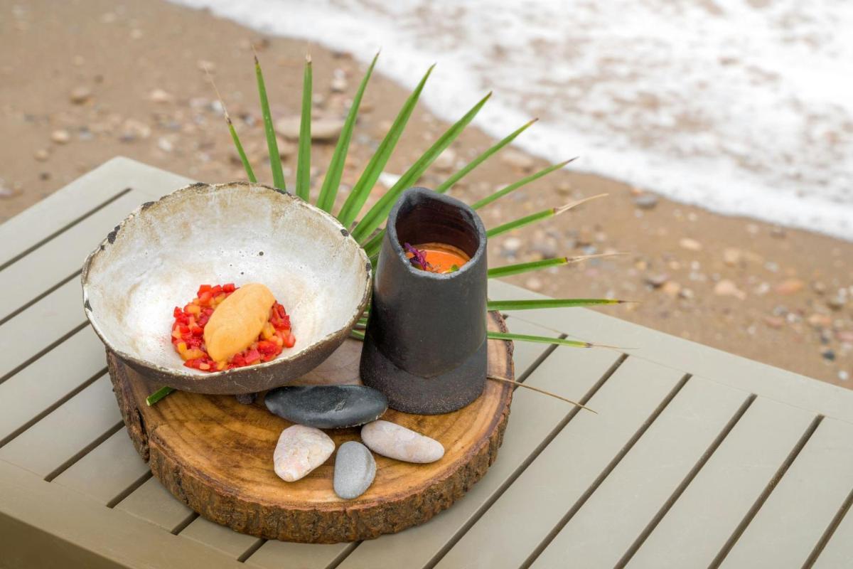 Le Meridien Ra Beach Hotel and Spa