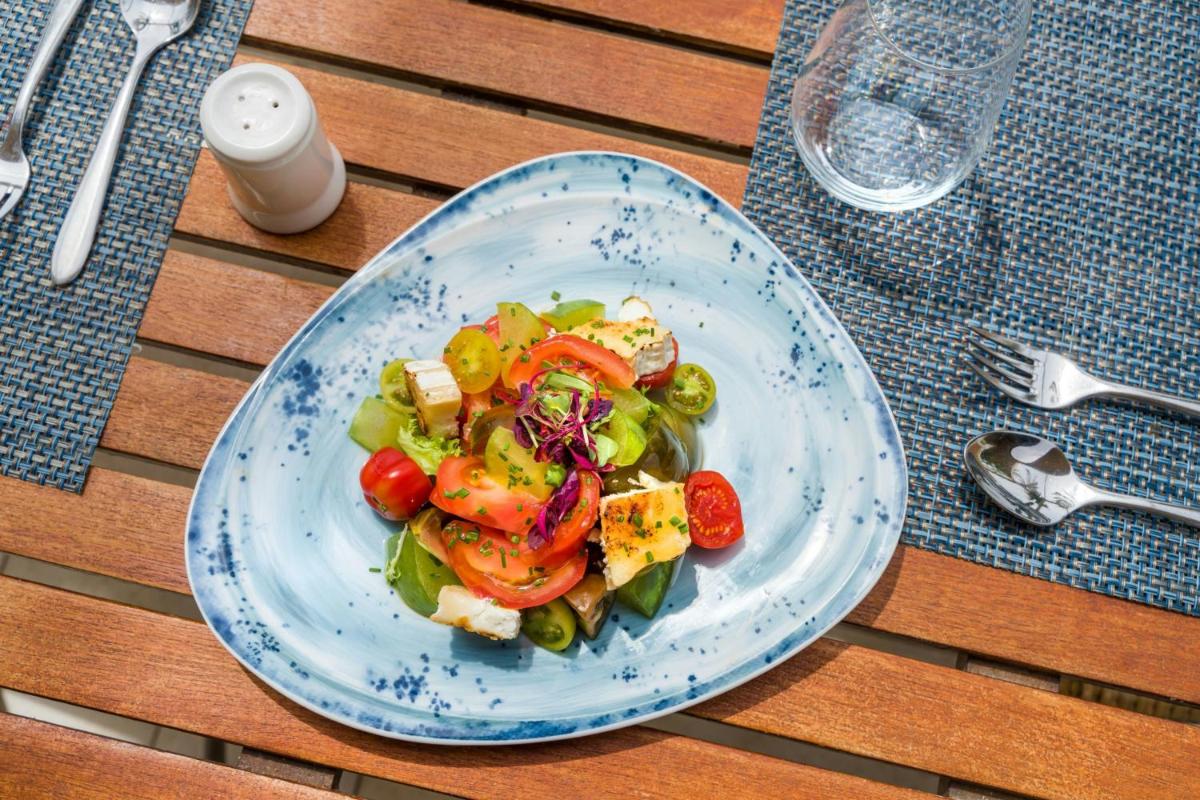 Le Meridien Ra Beach Hotel and Spa