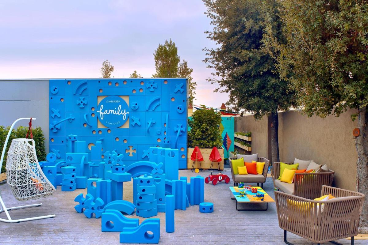 Le Meridien Ra Beach Hotel and Spa