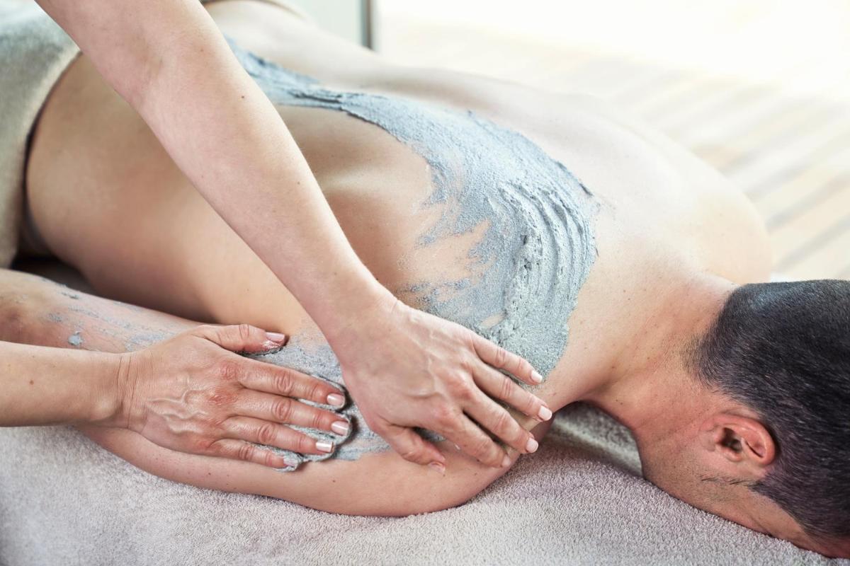 Le Meridien Ra Beach Hotel and Spa