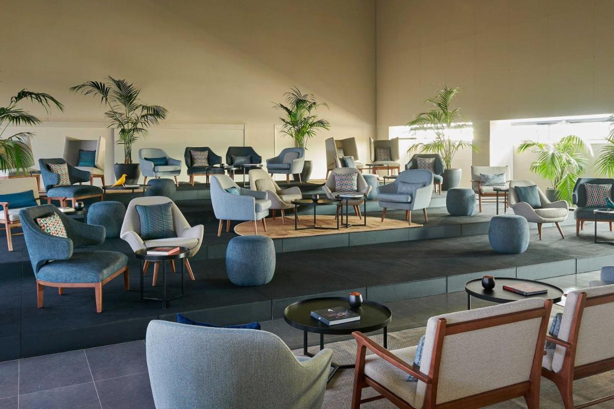 Le Meridien Ra Beach Hotel and Spa