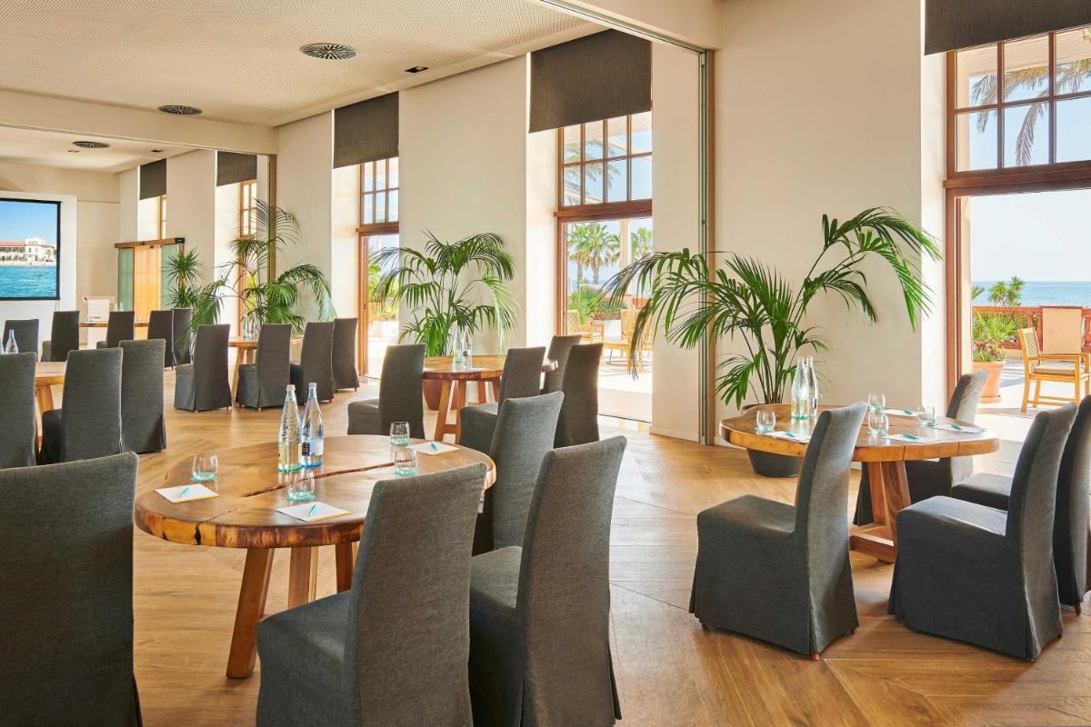 Le Meridien Ra Beach Hotel and Spa