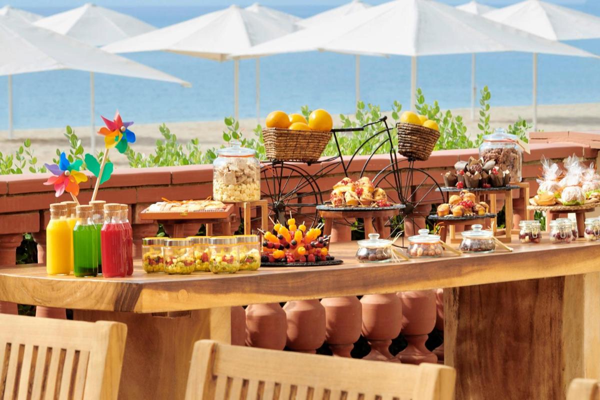 Le Meridien Ra Beach Hotel and Spa