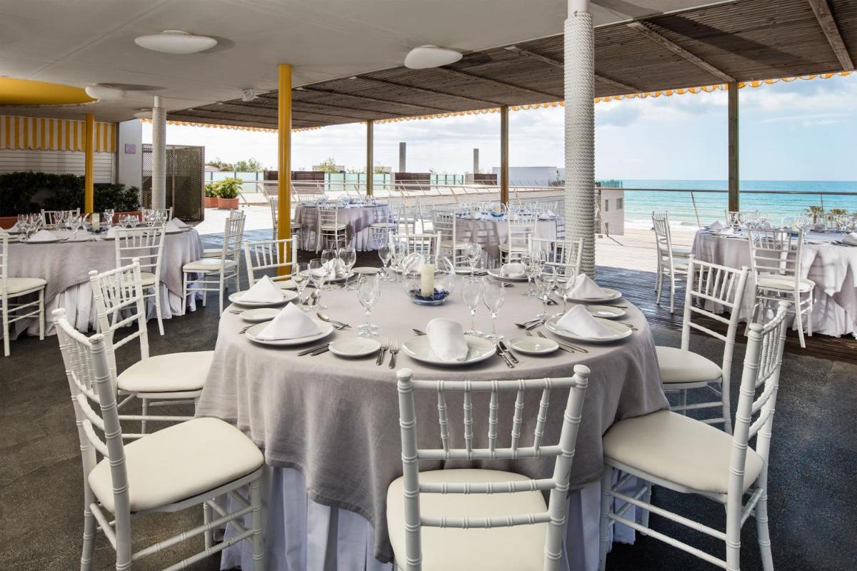 Le Meridien Ra Beach Hotel and Spa