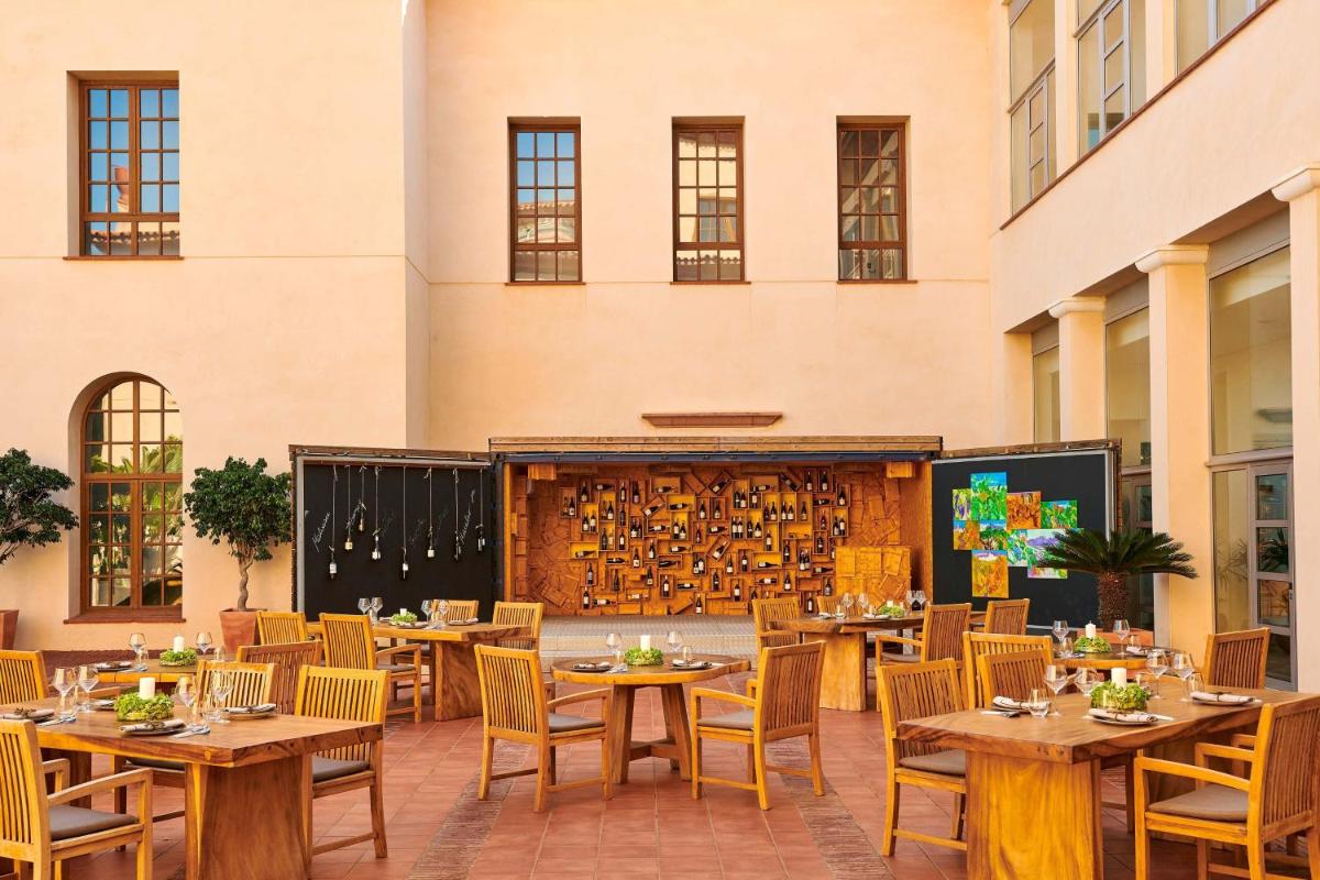 Le Meridien Ra Beach Hotel and Spa