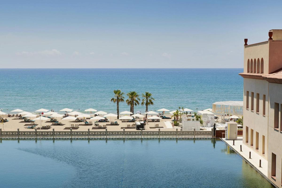 Le Meridien Ra Beach Hotel and Spa