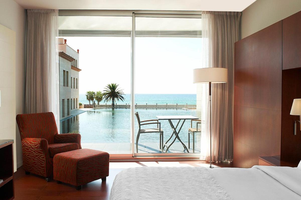 Le Meridien Ra Beach Hotel and Spa