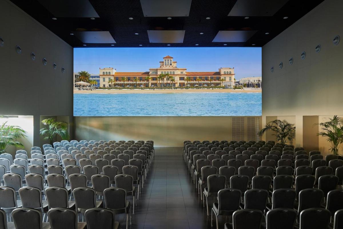 Le Meridien Ra Beach Hotel and Spa