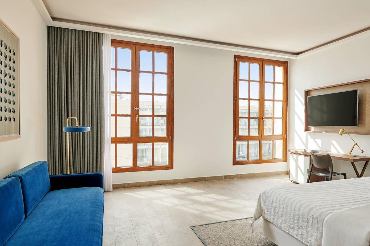 Le Meridien Ra Beach Hotel and Spa