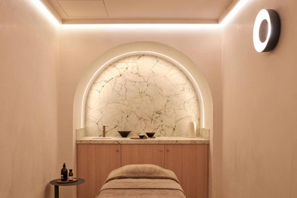 Le Meridien Ra Beach Hotel and Spa