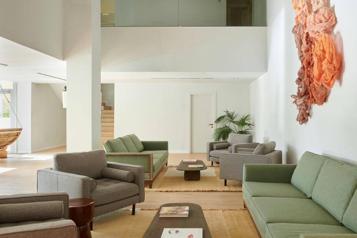 Le Meridien Ra Beach Hotel and Spa