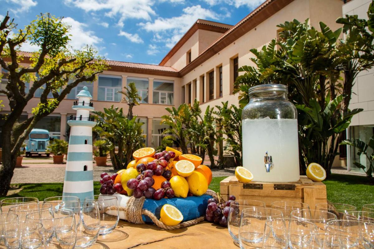Le Meridien Ra Beach Hotel and Spa