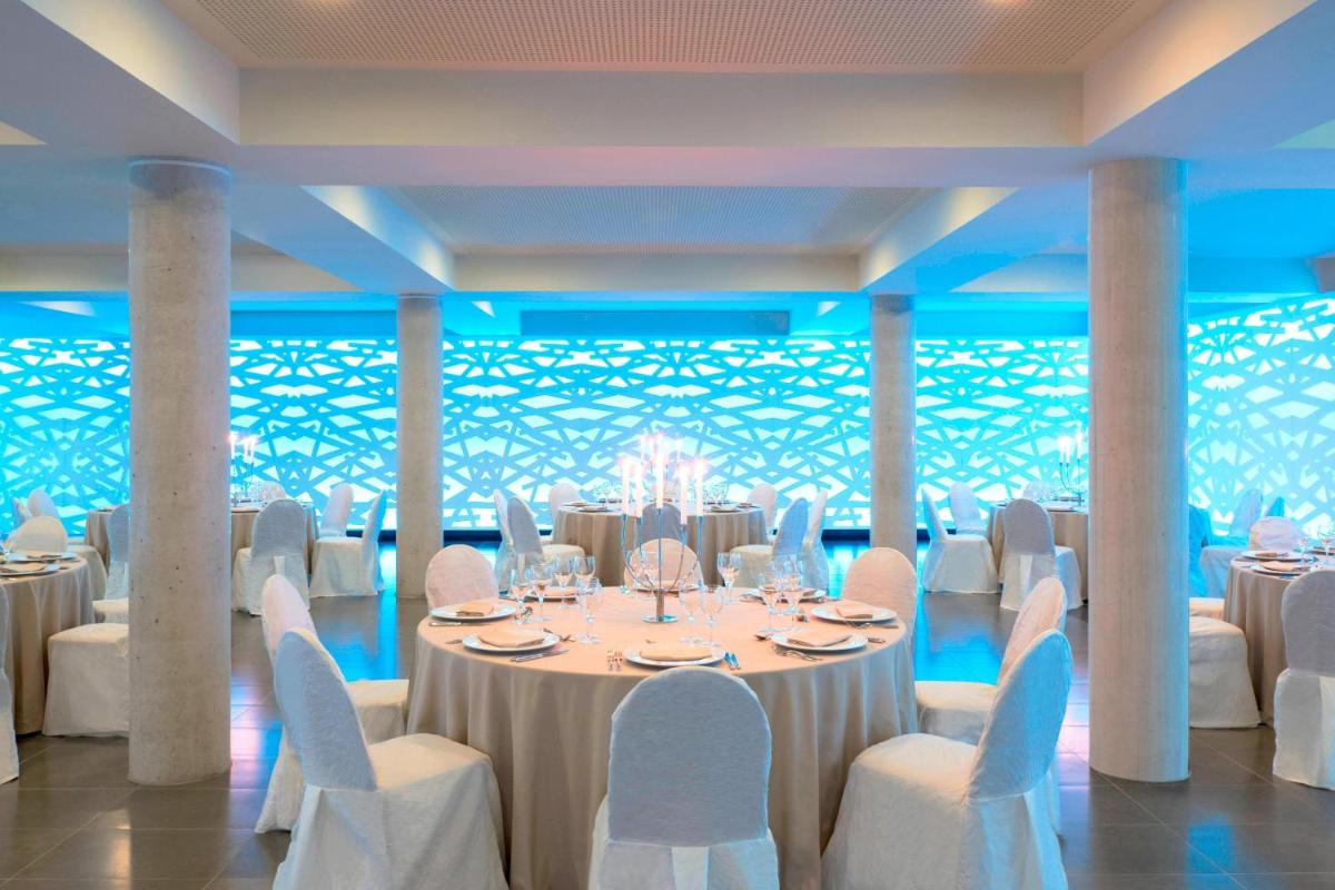 Le Meridien Ra Beach Hotel and Spa