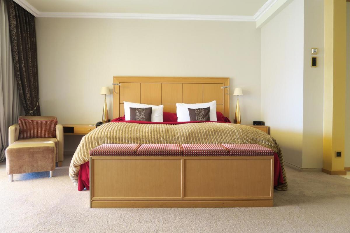 Le Mirador Resort & Spa