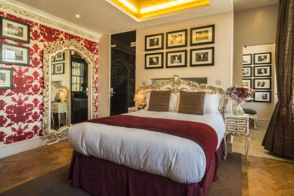 Le Monde Hotel