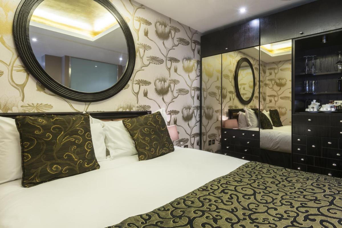 Le Monde Hotel