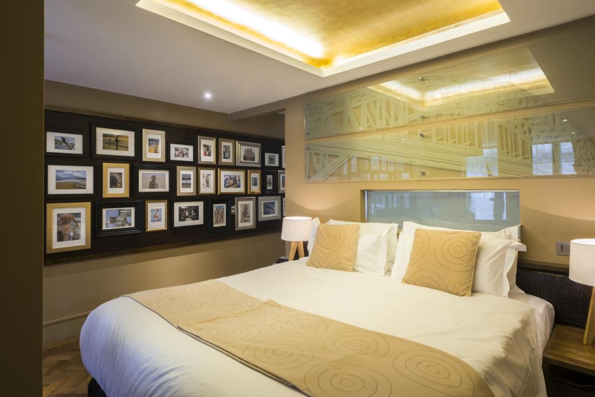 Le Monde Hotel
