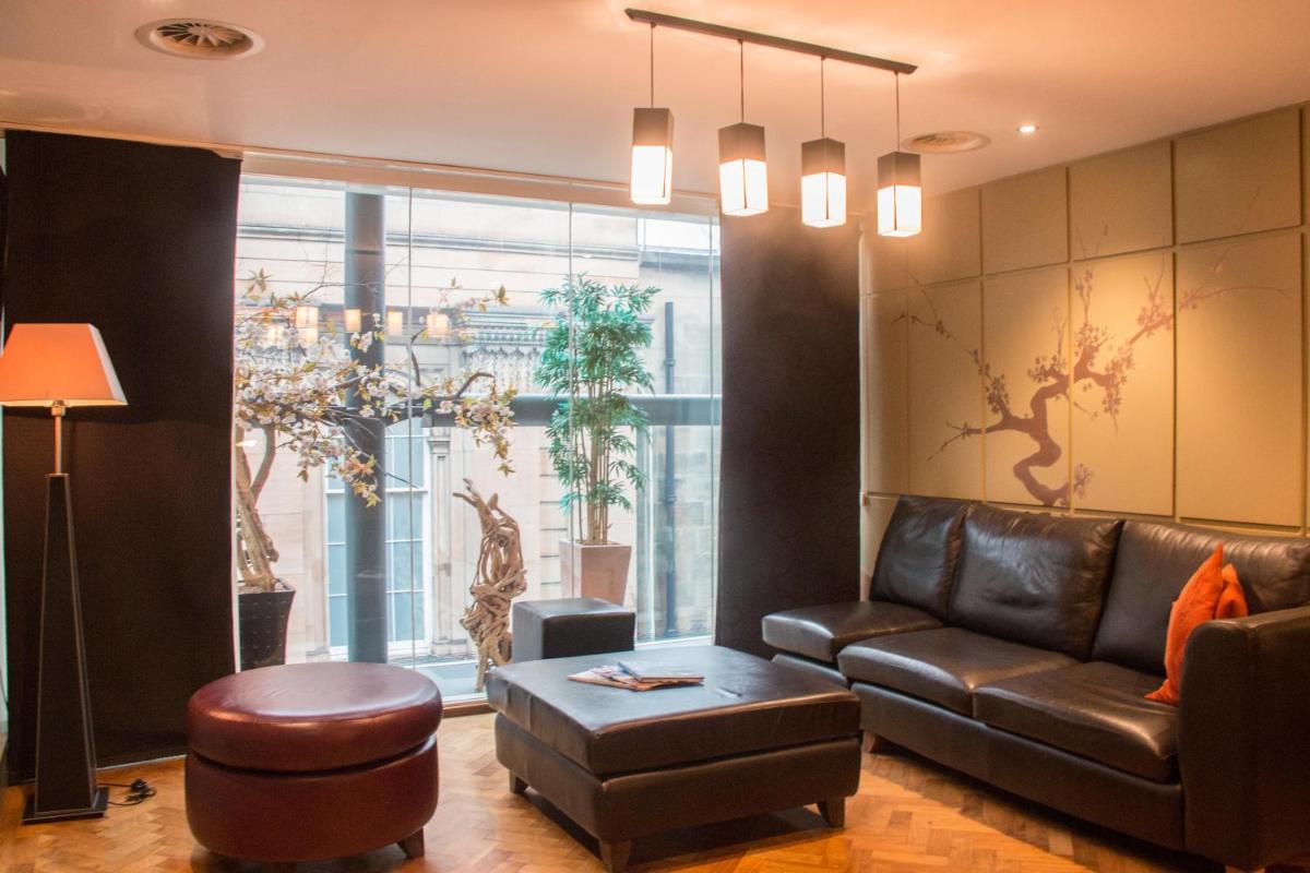 Le Monde Hotel