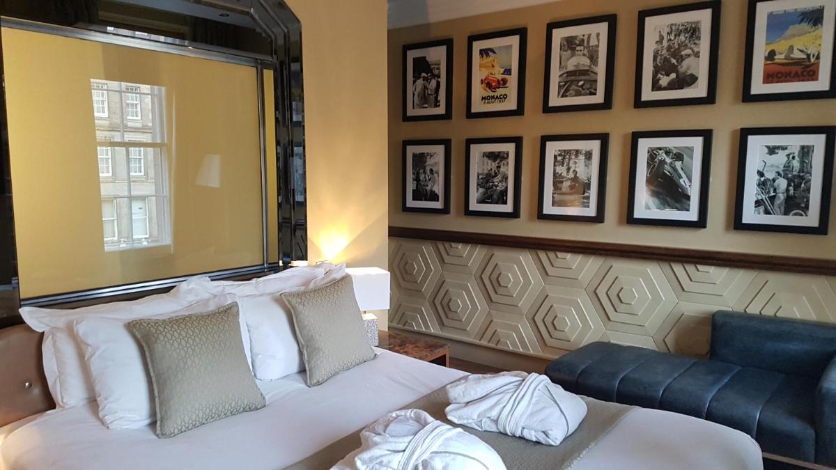 Le Monde Hotel