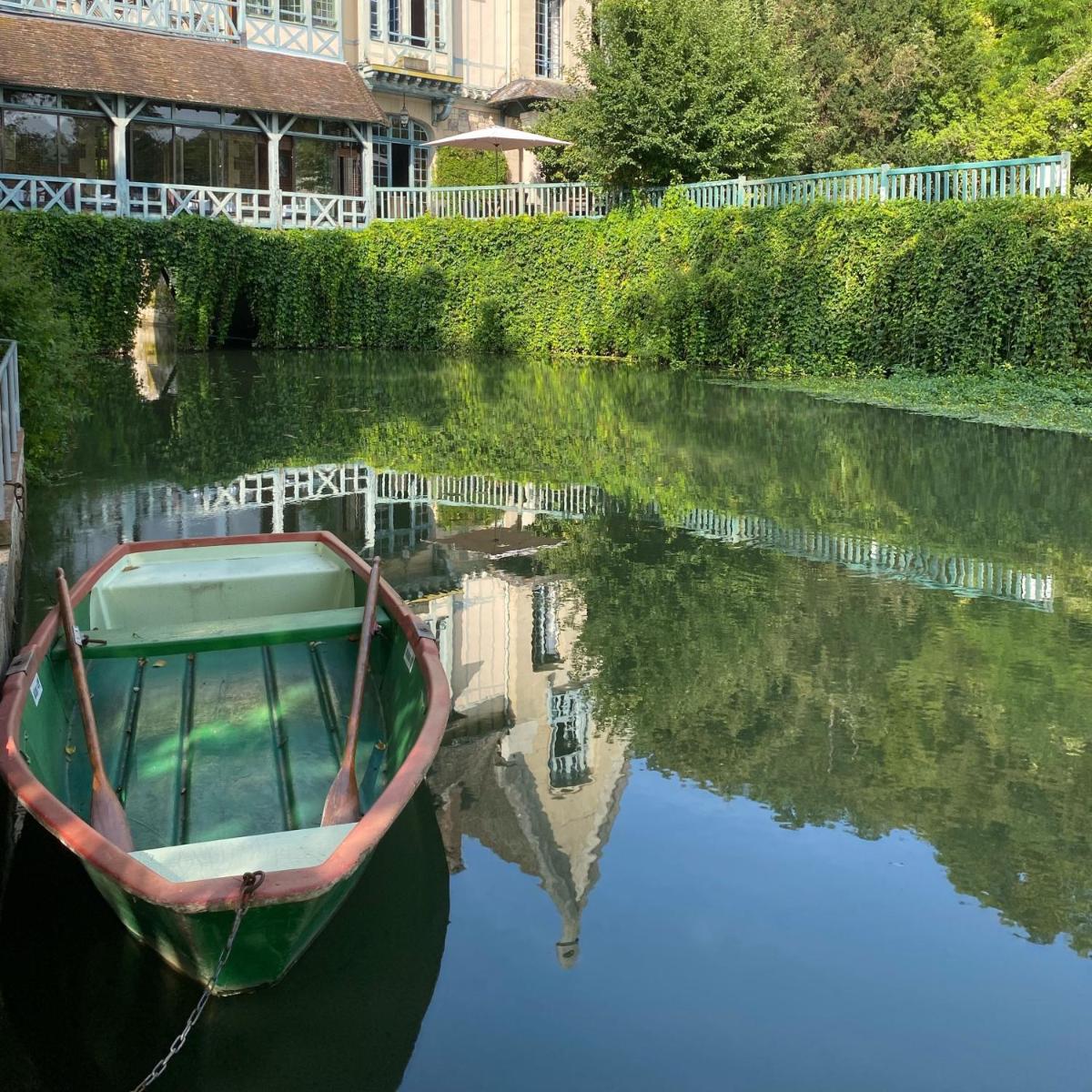 Le Moulin De Connelles