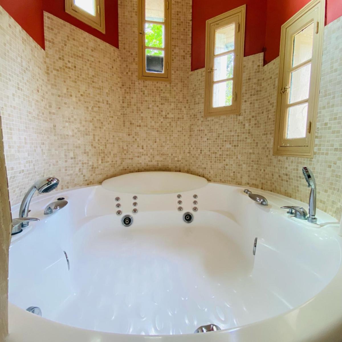 Le Moulin De Connelles