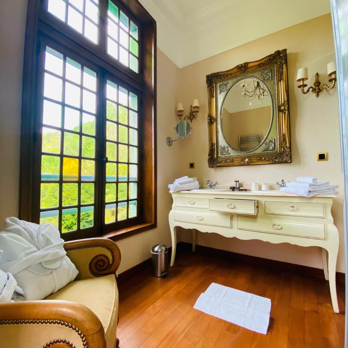 Le Moulin De Connelles