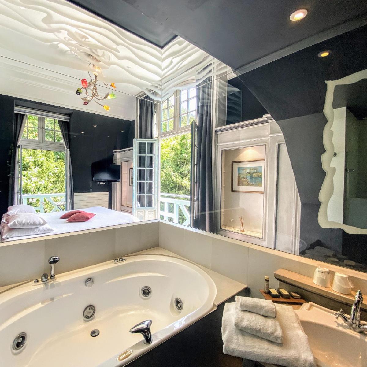 Le Moulin De Connelles