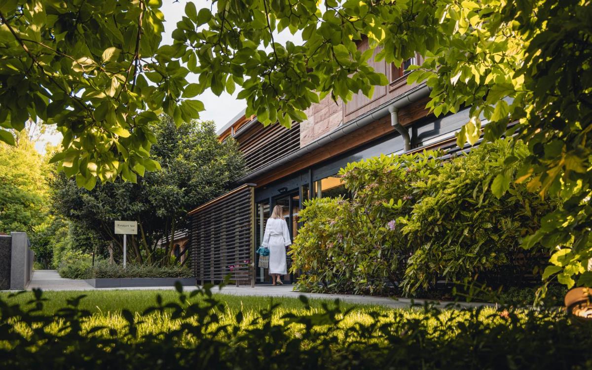 Le Parc Hôtel devient YONA