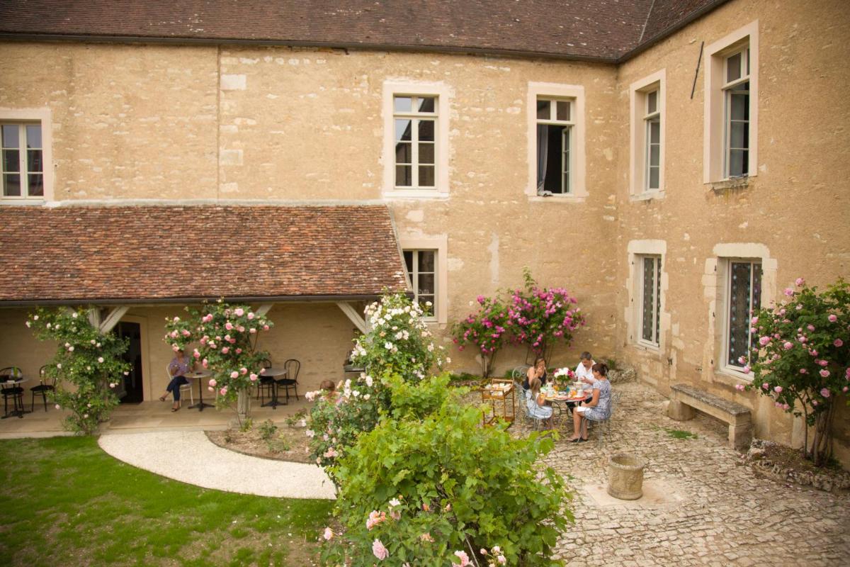 LE PRIEURÉ