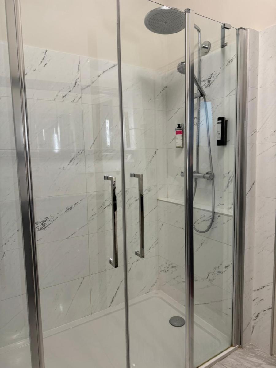 Chateau Le Prieuré Saumur - La Maison Younan