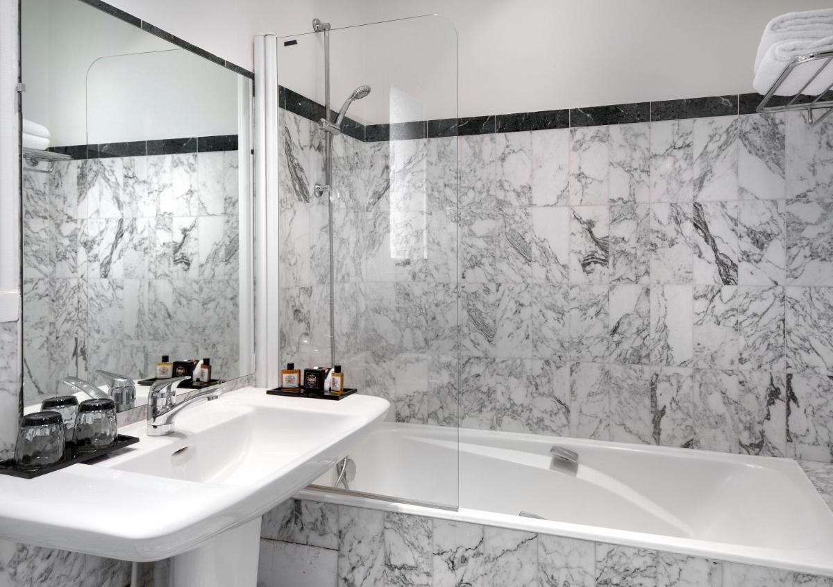 Chateau Le Prieuré Saumur - La Maison Younan