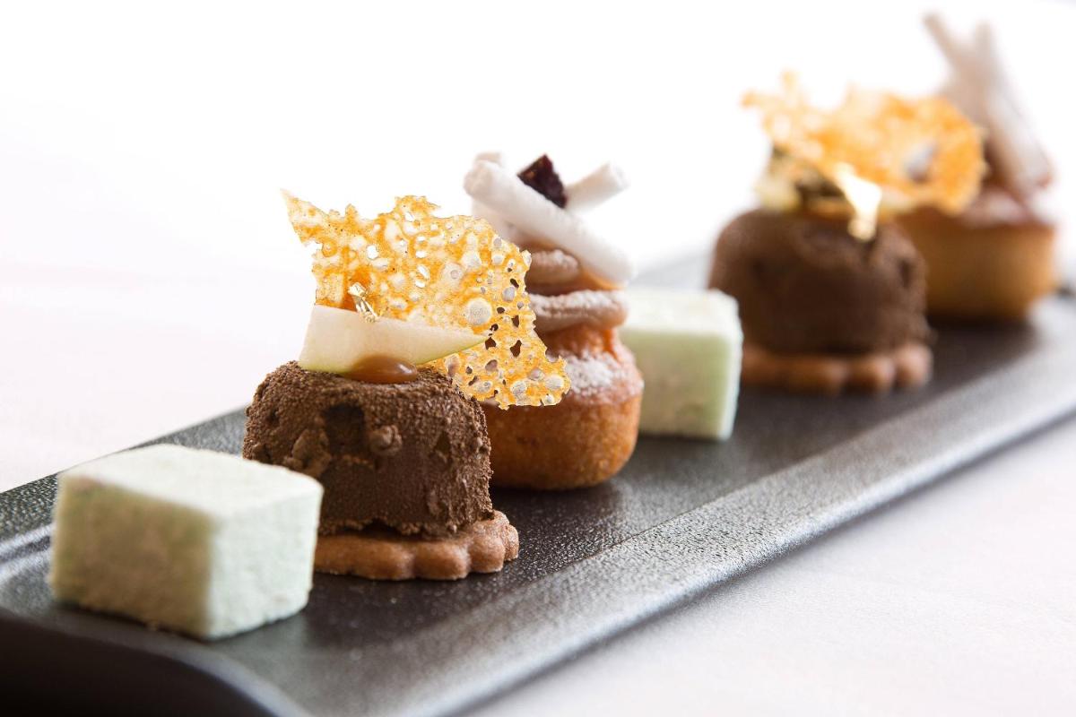 Chateau Le Prieuré Saumur - La Maison Younan