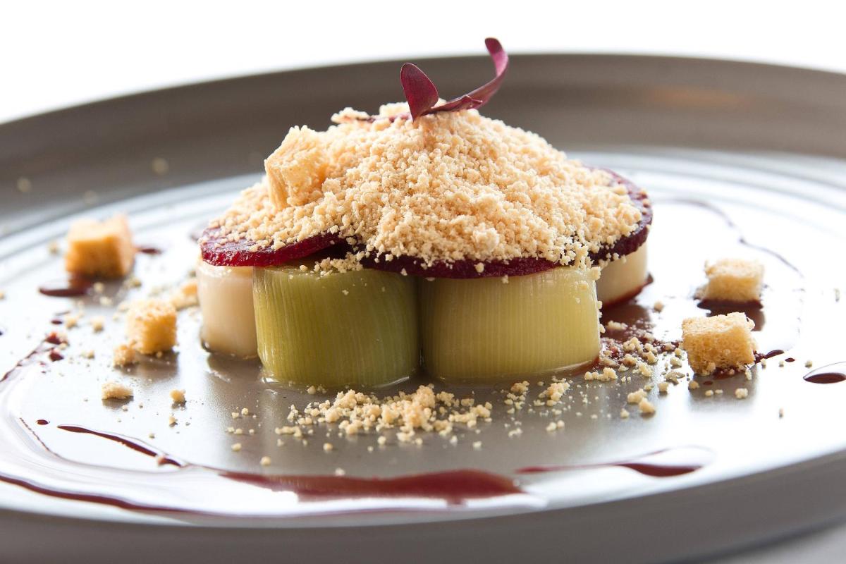 Chateau Le Prieuré Saumur - La Maison Younan