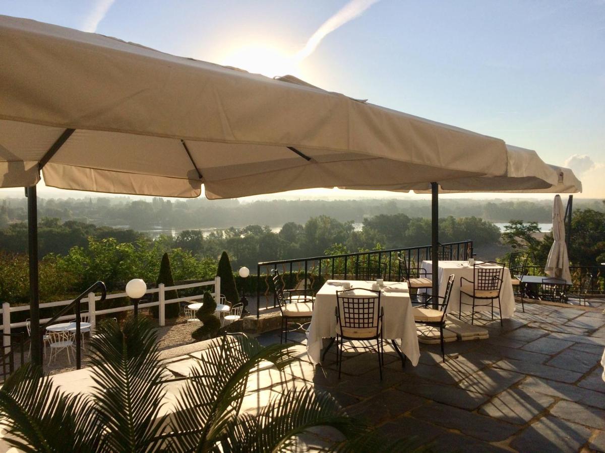 Chateau Le Prieuré Saumur - La Maison Younan