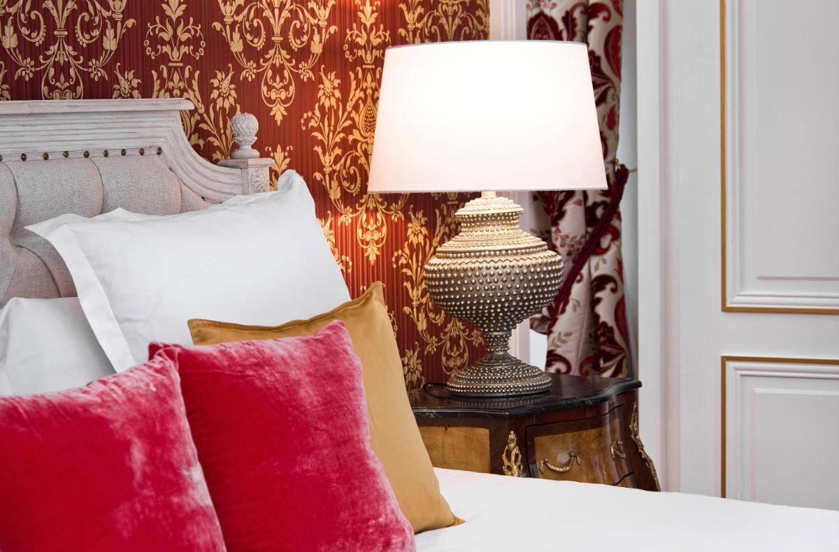 Chateau Le Prieuré Saumur - La Maison Younan