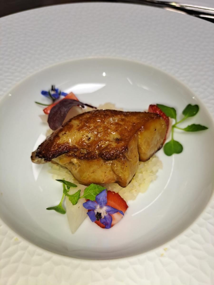 Chateau Le Prieuré Saumur - La Maison Younan