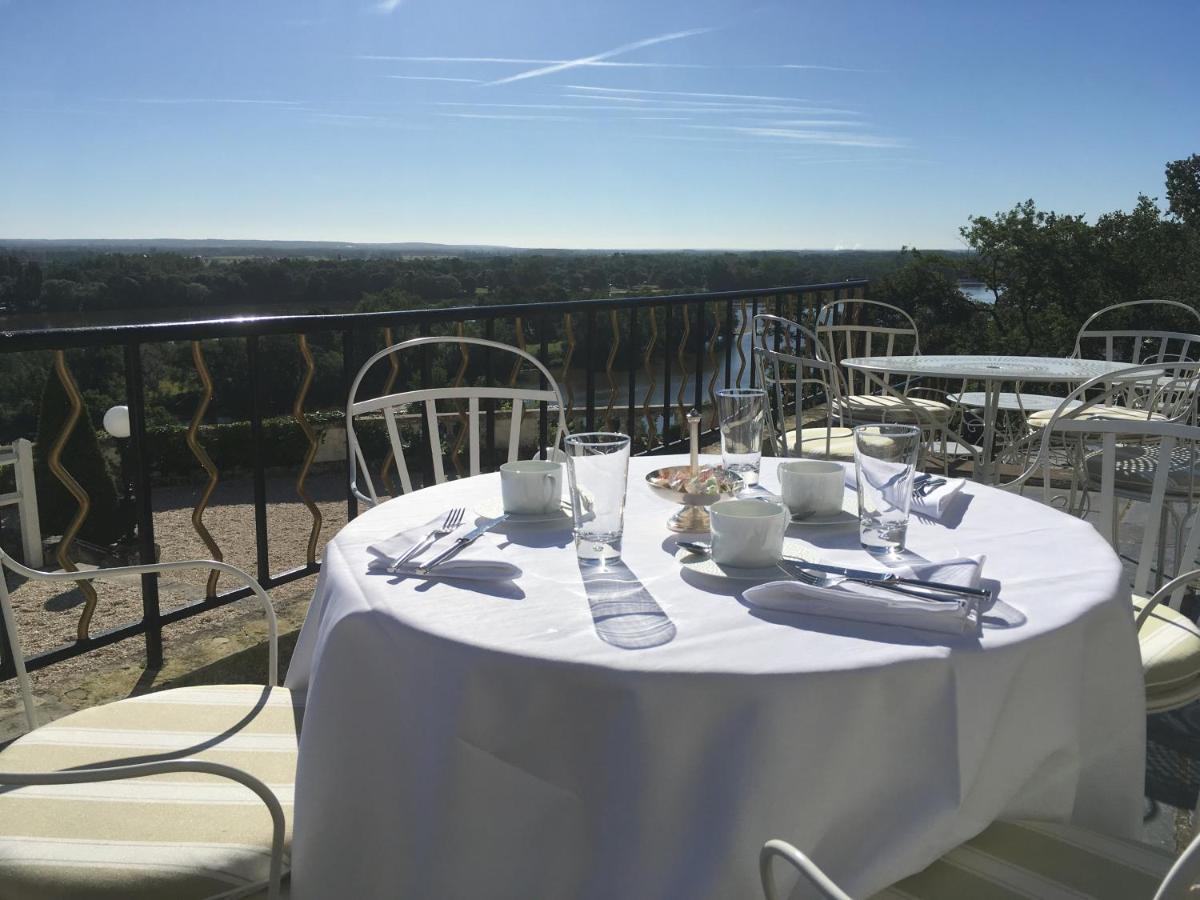 Chateau Le Prieuré Saumur - La Maison Younan