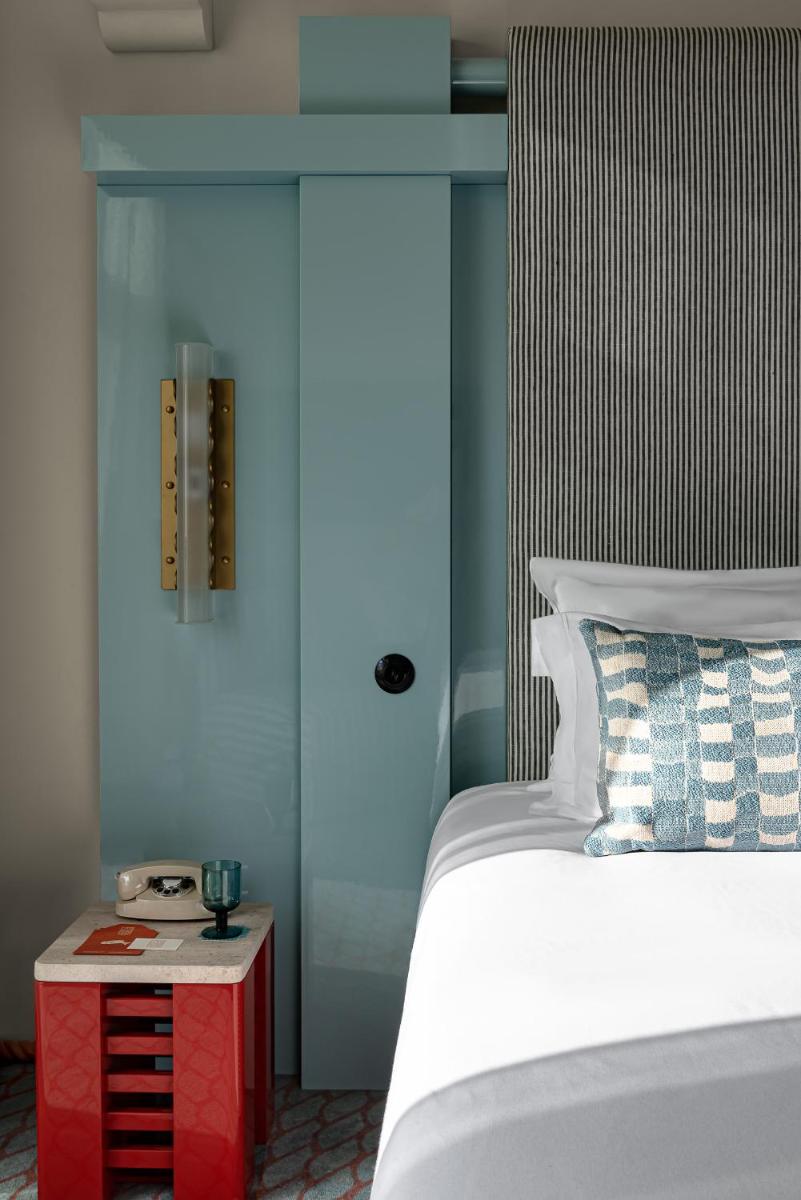 Regina Experimental Biarritz