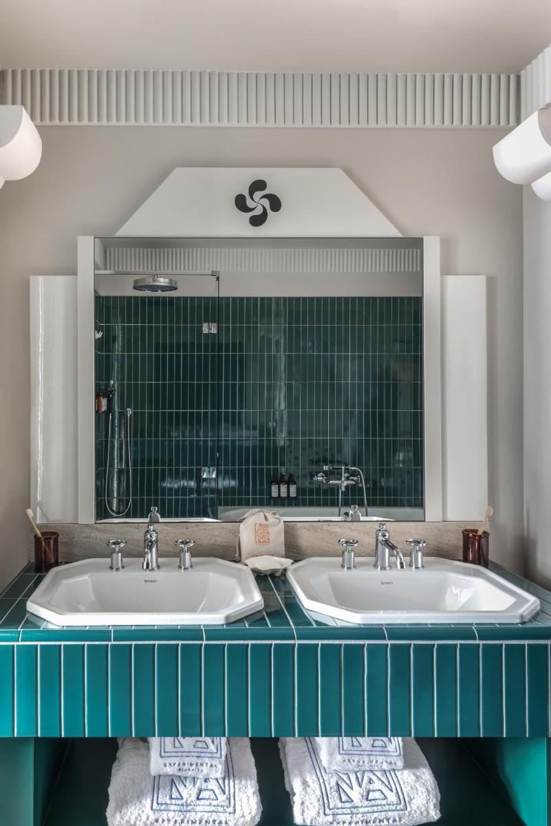 Regina Experimental Biarritz